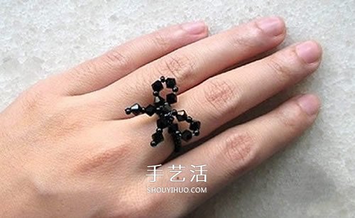 簡單入門容易學！手工串珠蝴蝶戒指的做法 -  itrip.net.cn