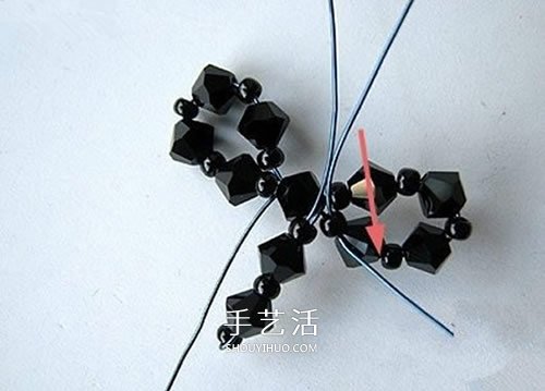 簡單入門容易學！手工串珠蝴蝶戒指的做法 -  itrip.net.cn