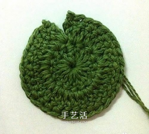 毛線編織蓮花胸針的方法 鉤針荷花胸花的編法 -  itrip.net.cn