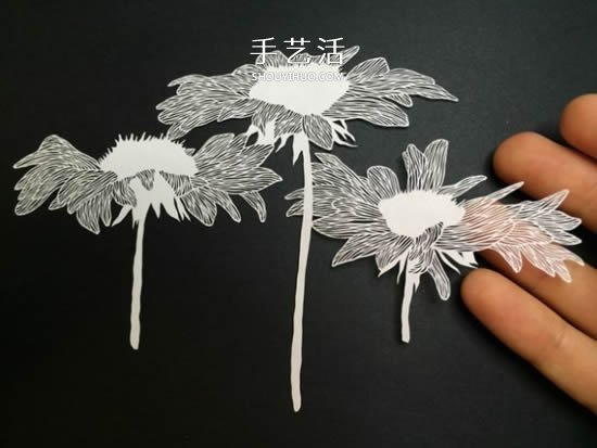 大師級(jí)平面紙雕作品大全 讓A4紙價(jià)值翻萬(wàn)倍！ -  itrip.net.cn