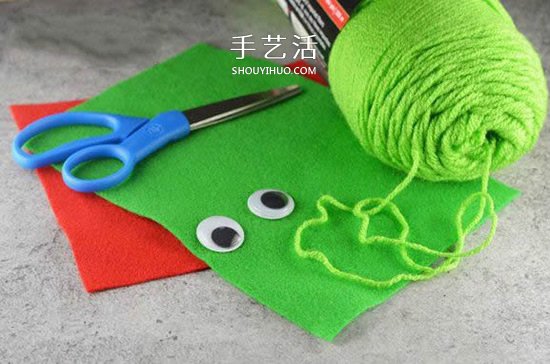 毛線小青蛙手工制作 幼兒做毛線球青蛙的方法 -  itrip.net.cn
