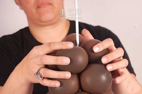 氣球造型大樹手工制作 植樹節(jié)用氣球做大樹 -  itrip.net.cn