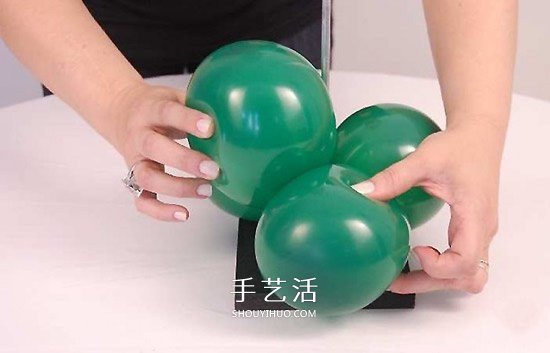 氣球造型大樹手工制作 植樹節(jié)用氣球做大樹 -  itrip.net.cn