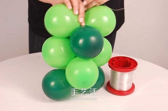 氣球造型大樹手工制作 植樹節(jié)用氣球做大樹 -  itrip.net.cn