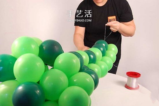 氣球造型大樹手工制作 植樹節(jié)用氣球做大樹 -  itrip.net.cn