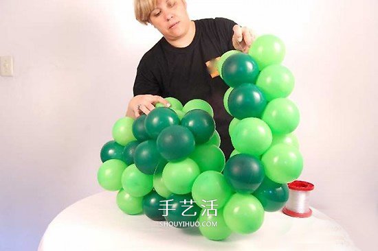 氣球造型大樹手工制作 植樹節(jié)用氣球做大樹 -  itrip.net.cn