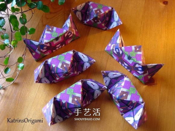 拼紙制作花球的方法 立體星星的折疊步驟 -  itrip.net.cn