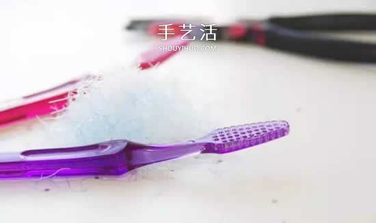 舊牙刷變廢為寶！生活中廢舊牙刷的用處大全 -  itrip.net.cn