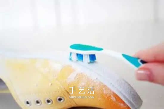 舊牙刷變廢為寶！生活中廢舊牙刷的用處大全 -  itrip.net.cn