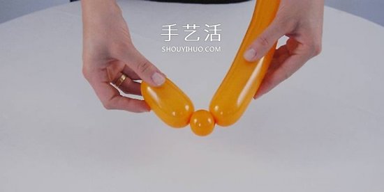 氣球造型椰子樹的做法 用氣球手工制作椰子樹 -  itrip.net.cn