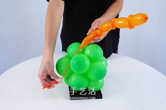 氣球造型椰子樹的做法 用氣球手工制作椰子樹 -  itrip.net.cn