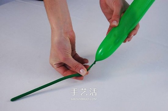 氣球造型椰子樹的做法 用氣球手工制作椰子樹 -  itrip.net.cn