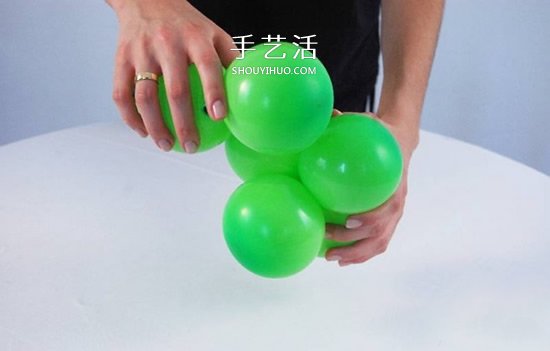 氣球造型椰子樹的做法 用氣球手工制作椰子樹 -  itrip.net.cn