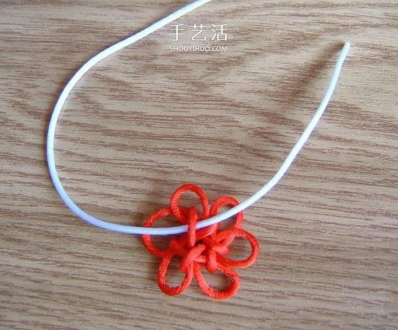 中國結(jié)之團(tuán)錦結(jié)滾邊法編織小花飾品的方法 -  itrip.net.cn