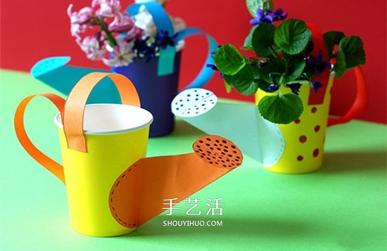 一次性紙杯制作灑水壺 幼兒手工灑水壺的做法 -  itrip.net.cn