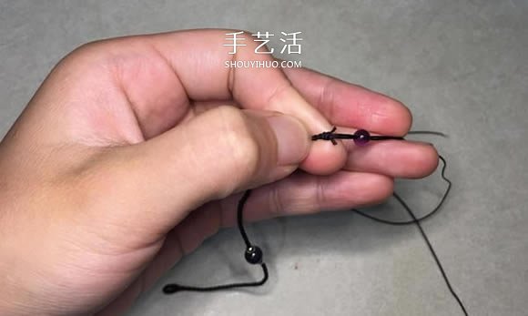 小清新四股繩手鏈的編法 手工編可愛手繩圖解 -  itrip.net.cn