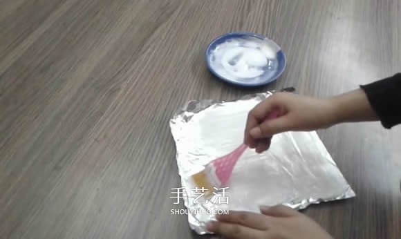 卷紙筒保鮮膜筒廢物利用 手工制作多孔筆筒 -  itrip.net.cn