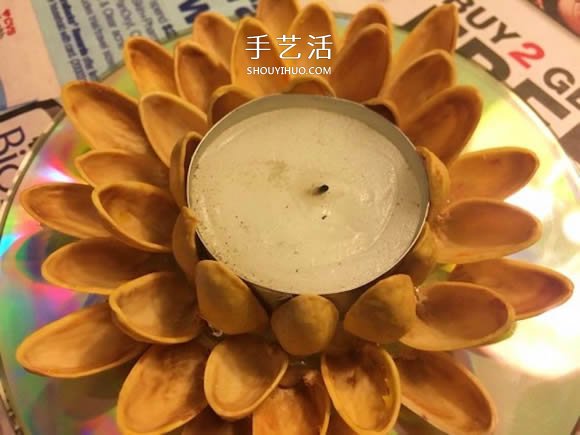 用開心果殼手工制作花朵和蓮花燭臺的方法 -  itrip.net.cn