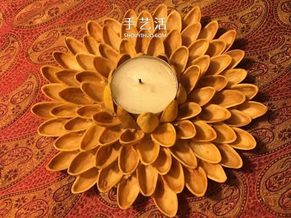 用開心果殼手工制作花朵和蓮花燭臺的方法 -  itrip.net.cn