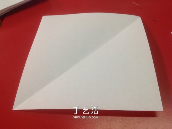 兩種簡單、漂亮又逼真紙雪花的剪法圖解 -  itrip.net.cn