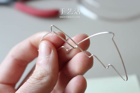 金屬絲DIY制作龍之翼項(xiàng)鏈墜的方法圖解教程 -  itrip.net.cn