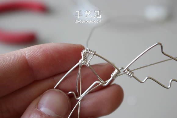 金屬絲DIY制作龍之翼項(xiàng)鏈墜的方法圖解教程 -  itrip.net.cn
