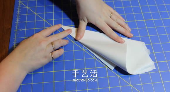 幾種漂亮雪花的折疊和剪紙方法圖解步驟 -  itrip.net.cn