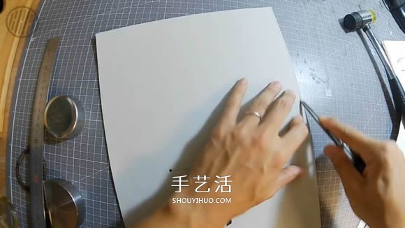 自制簡約時尚皮革紙巾盒的手工制作教程 -  itrip.net.cn