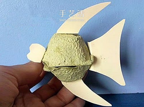 幼兒園雞蛋托金魚的簡單手工制作教程 -  itrip.net.cn