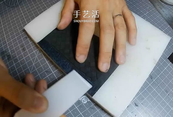 自制皮革編織卡包的制作方法 時(shí)尚男款！ -  itrip.net.cn