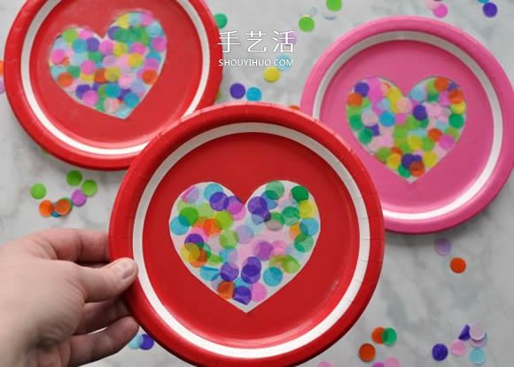 用紙盤做情人節(jié)愛心掛飾 簡單幾步就完成！ -  itrip.net.cn