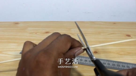 幼兒園自制簡(jiǎn)易小風(fēng)扇的手工制作教程 -  itrip.net.cn
