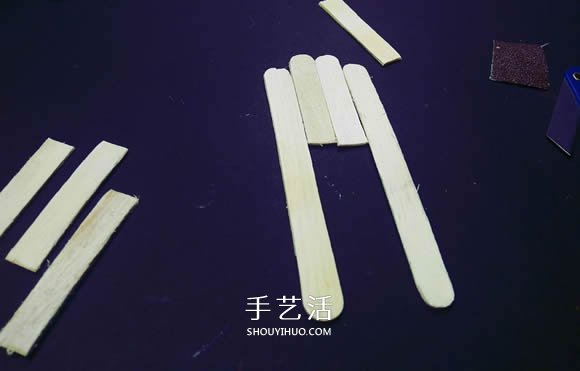 物理小制作：自制冰棍棒橡皮筋動(dòng)力船的教程 -  itrip.net.cn