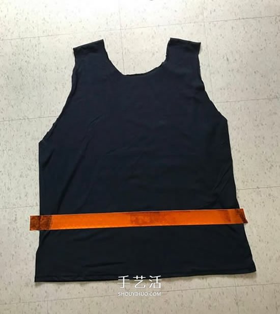不用手縫！用舊T恤制作購物手提袋的方法 -  itrip.net.cn