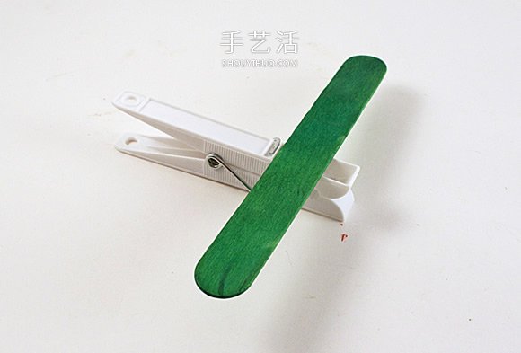 幼兒園手工制作小飛機(jī)模型的超簡(jiǎn)單方法 -  itrip.net.cn