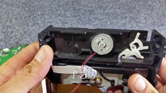 自制電動(dòng)馬達(dá)三輪車玩具的科技小制作教程 -  itrip.net.cn