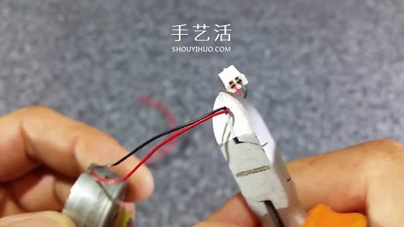 自制電動(dòng)馬達(dá)三輪車玩具的科技小制作教程 -  itrip.net.cn