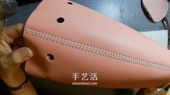 自制迷你皮革水桶包的制作方法詳細(xì)步驟圖 -  itrip.net.cn