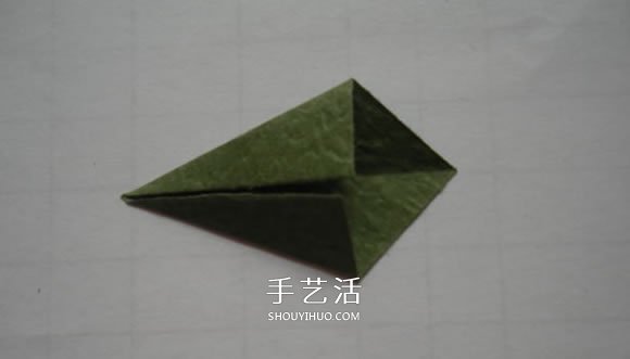 最簡單折紙郁金香貼畫的制作方法圖解 -  itrip.net.cn