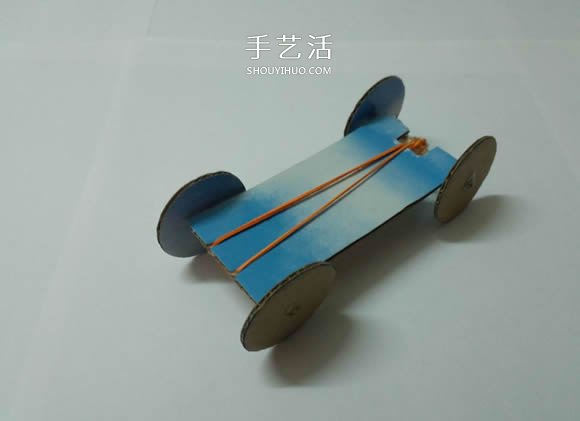 小學(xué)生手工制作：自制橡皮筋動(dòng)力車(chē)的方法 -  itrip.net.cn