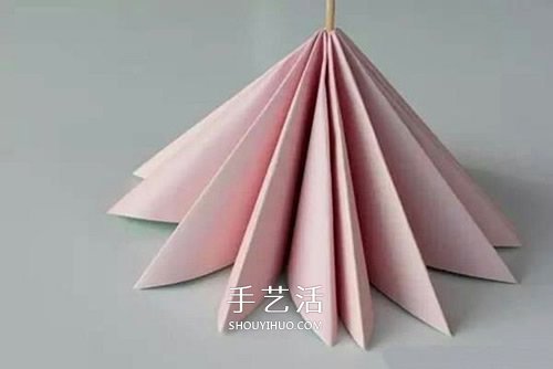 簡單又漂亮紙花的折法圖解 有16個花瓣！ -  itrip.net.cn