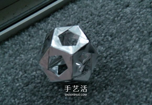 模塊化折紙十二面體的折法步驟詳細(xì)圖解 -  itrip.net.cn