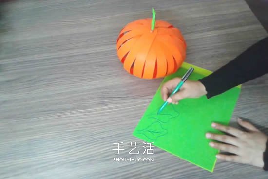 萬圣節(jié)南瓜裝飾包裝的制作方法圖解教程 -  itrip.net.cn