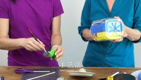 塑料瓶廢物利用DIY制作兒童潛水艇玩具 -  itrip.net.cn