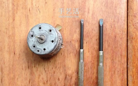 用舊馬達(dá)DIY制作酷炫陀螺的方法教程 -  itrip.net.cn