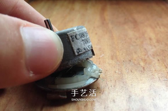 用舊馬達(dá)DIY制作酷炫陀螺的方法教程 -  itrip.net.cn