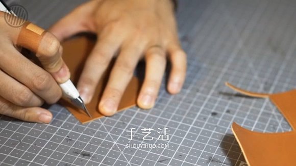 自制男士雙折皮革錢包的詳細(xì)制作步驟圖 -  itrip.net.cn