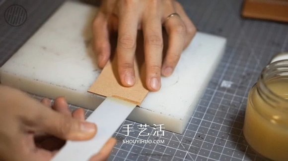 自制男士雙折皮革錢包的詳細(xì)制作步驟圖 -  itrip.net.cn