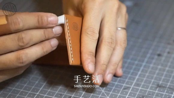 自制男士雙折皮革錢包的詳細(xì)制作步驟圖 -  itrip.net.cn