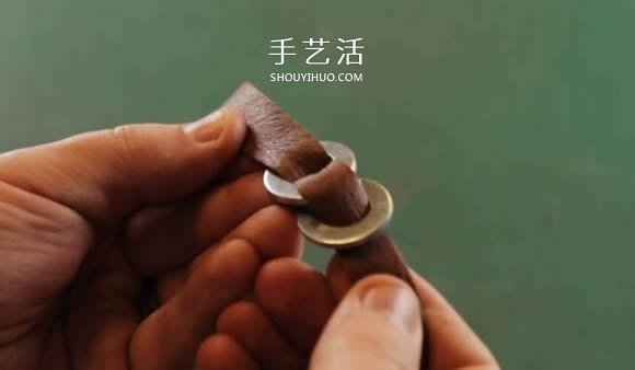 金屬墊圈DIY制作皮革手鐲 送男友的好禮物！ -  itrip.net.cn